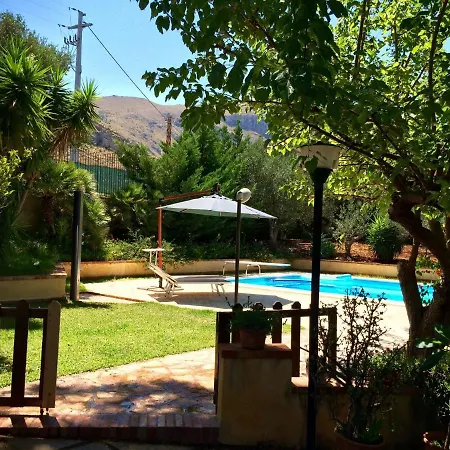 Flora Villa Castellammare del Golfo