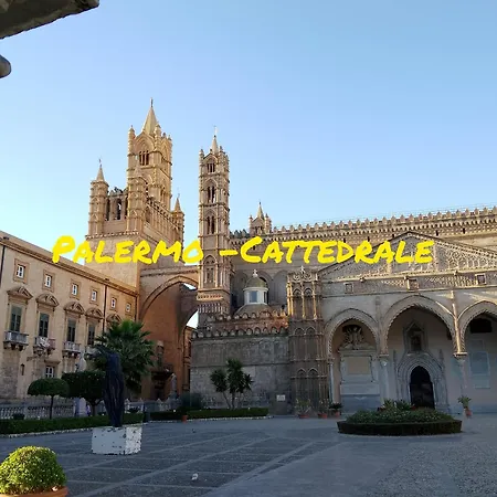 Flora Villa Castellammare del Golfo